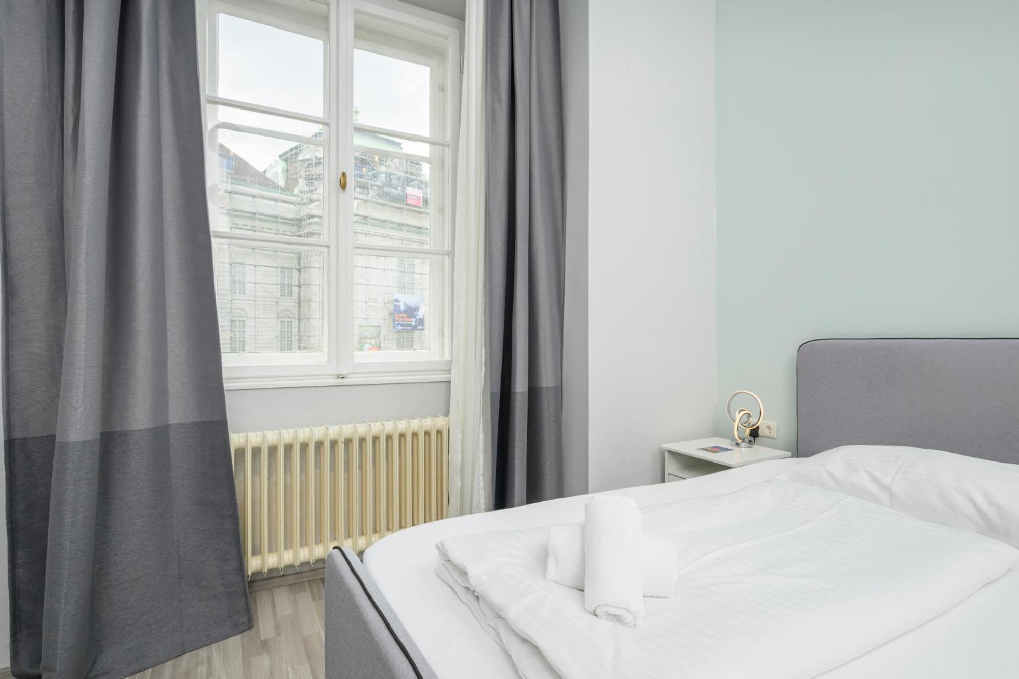 Palais Palffy Apartments ウィーン エクステリア 写真